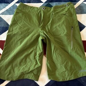 Patagonia Forest Green Apparel